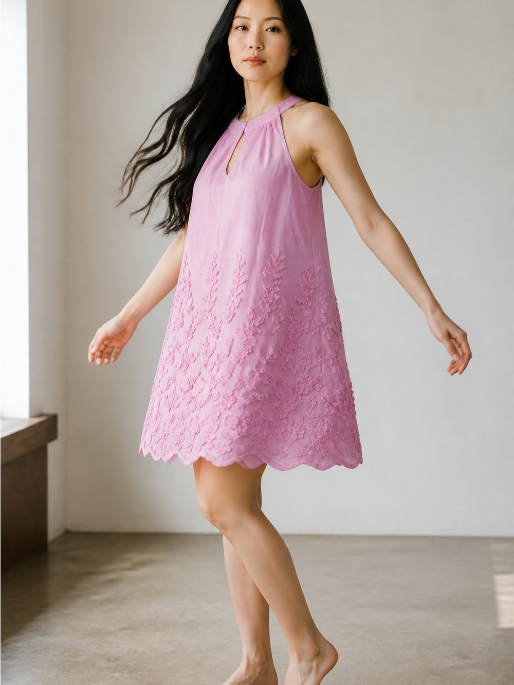 ECI Soft Blush Sleeveless Dress with Keyhole Back